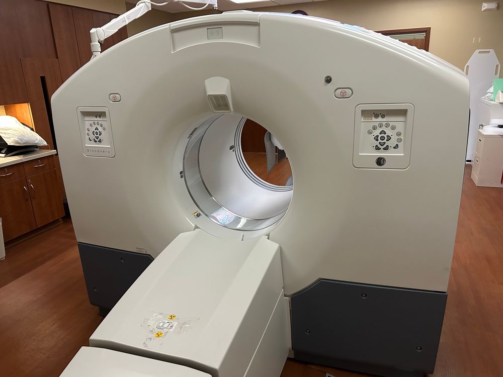 2013 GE Discovery 610 PET CT [EQ-024126]