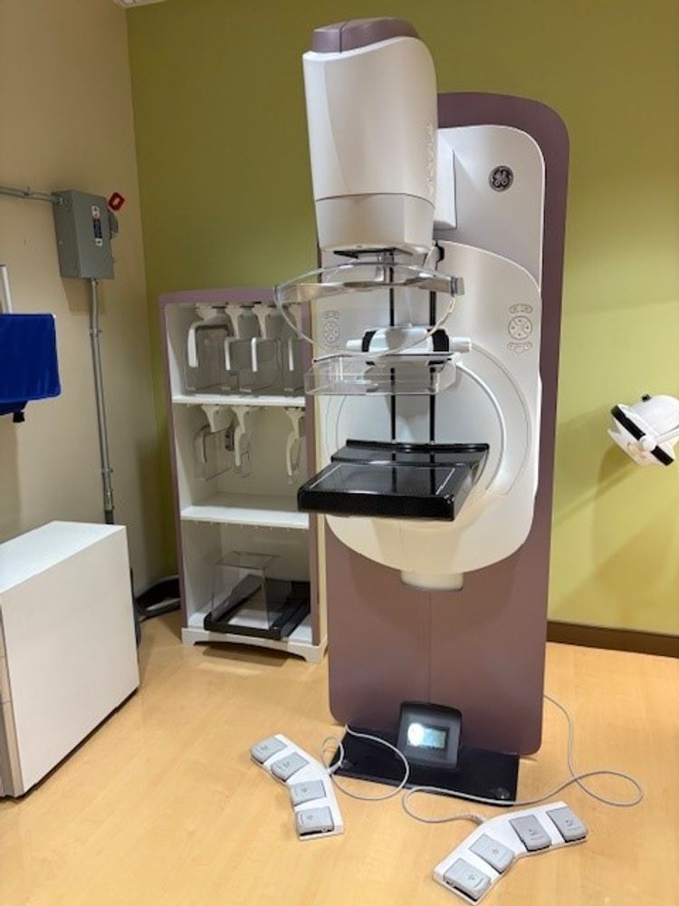 2018 GE Senographe Pristina 3D Mammo [EQ-031185]