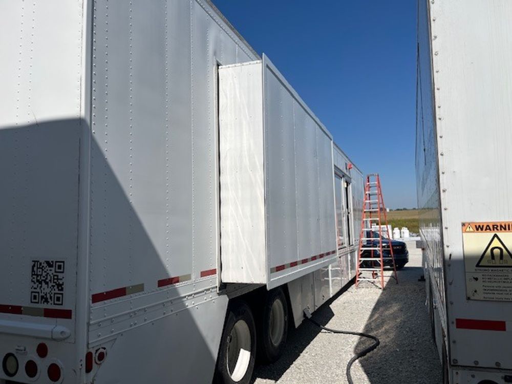 2013 Mobile BrightSpeed 16 [EQ-032532]